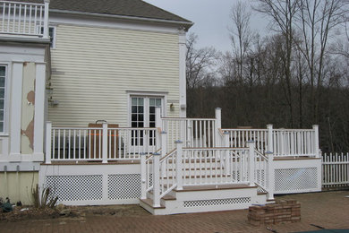 Elegant deck photo in New York