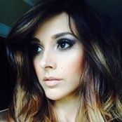 Reyna Simnegar's photo