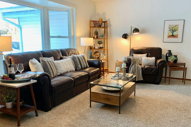 Living room photo in Minneapolis