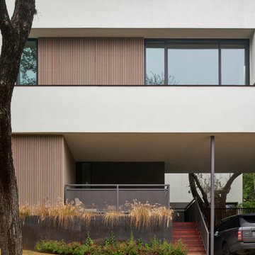 Westlake Moody Modern Duplex: Exterior
