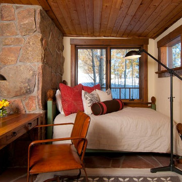 Midnight Trail Lodge