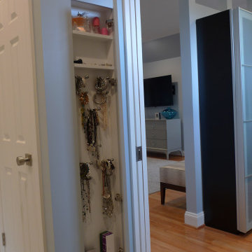 Book Master Bathroom & Bedroom