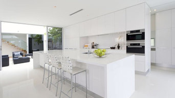 Clean Modern Kitchen
