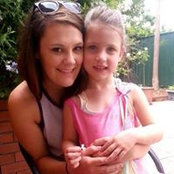 Chloe Coxs foto
