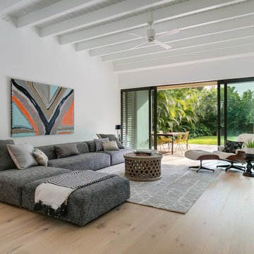 Spec Home Staging in Bungalow Hill - Sarasota West of Trail Contemporary