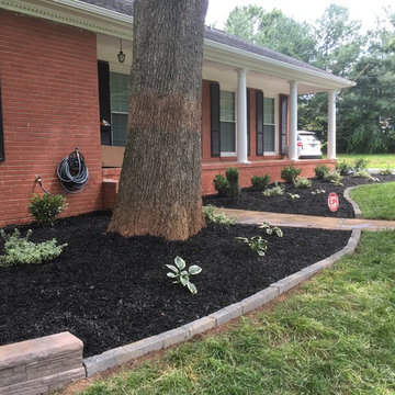 Front Yard Landscaping with Retaining Wall