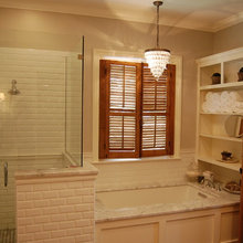 Bedrooms & Bathrooms