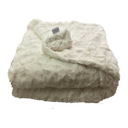 White Lux Faux Fur Throw Blanket - Blankets