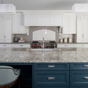 Classic Transitional Kitchen
