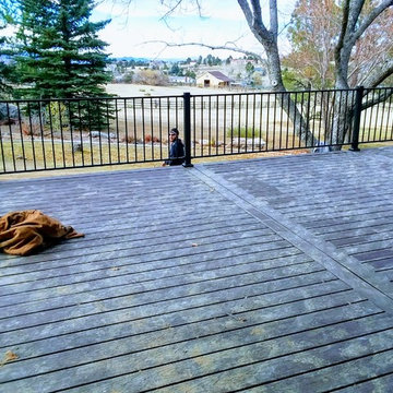 41x23 composite deck with iron fortress railing