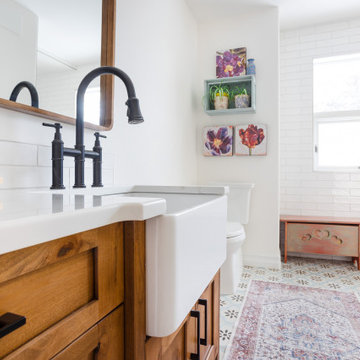 Innisfail Kitchen and Ensuite
