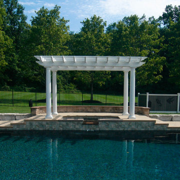 Ivyland, PA Raised Spa