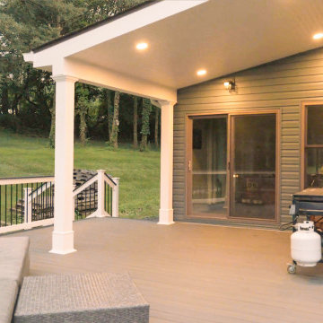 Wraparound Deck