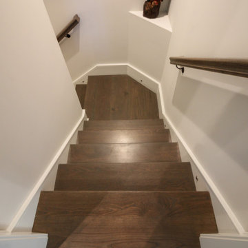 Project #82 | Three-Level Staircase with Extended Balcony