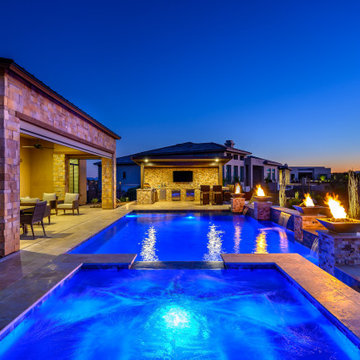 A Sprawaling, All-Year Oasis
