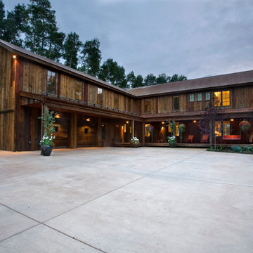 Contemporary Full Home Design in Raspberry Patch, CO