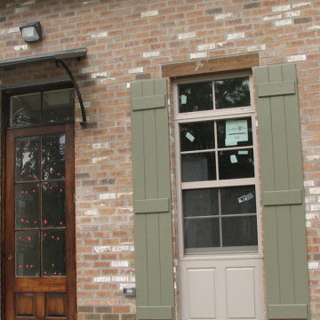 Hard Tan Queen Kentwood Brick
