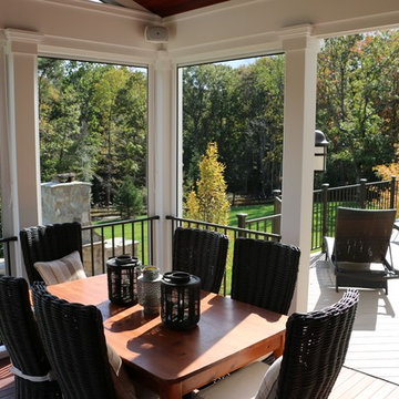 Deck & Screened in Porch