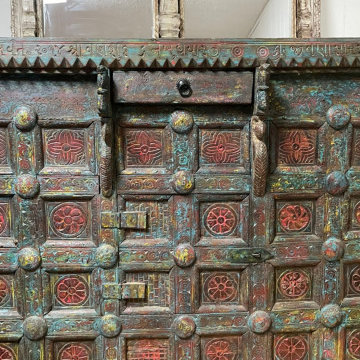 Luxurious Indian Interiors and Furniture