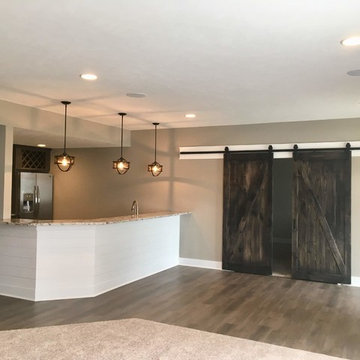 Home Bars, Bonus Rooms & Features