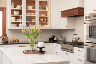 Inspiration for a kitchen remodel in Minneapolis