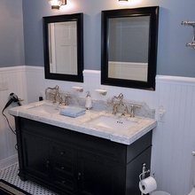 Charlie bathroom
