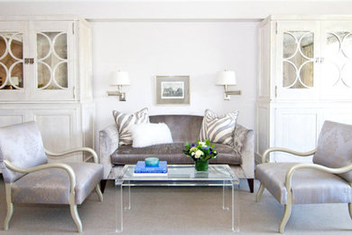 Example of a transitional living room design in New York