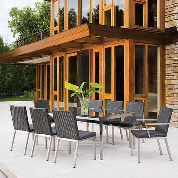Lloyd Flanders Outdoor Furniture