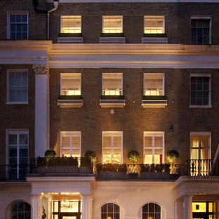 Photo of a modern exterior in London.