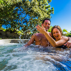 Freeflow Spas - Hot Tubs