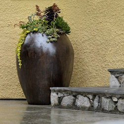 concrete pots - Products