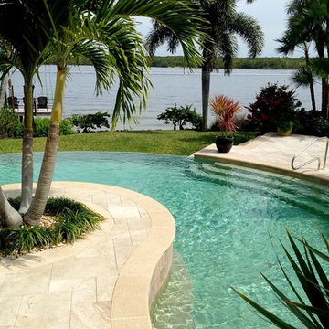 Negative Edge - Pool & Spa Features