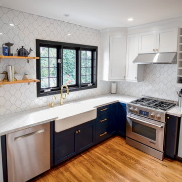 Coastal Colonial Kitchen