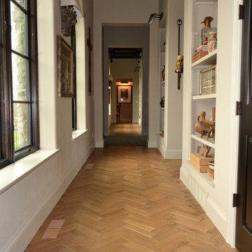 Solid Plain Sawn White Oak 3 Dimensional Herringbone