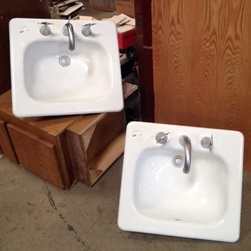 Materials - Bathroom Sinks