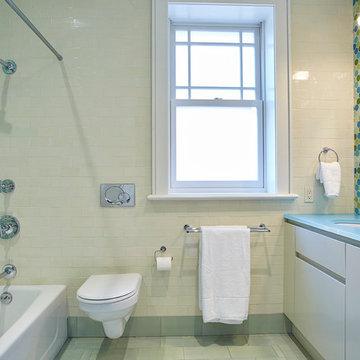 URBAN ARCHITECTURAL MASTERPIECE WITH DIRECT NYC VIEWS