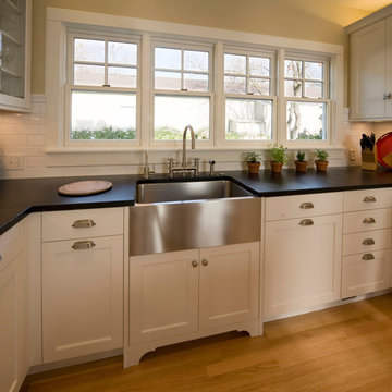 Contemporized English Cottage