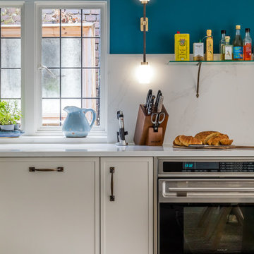 MeThD Kitchen with bespoke movable island, Marlow