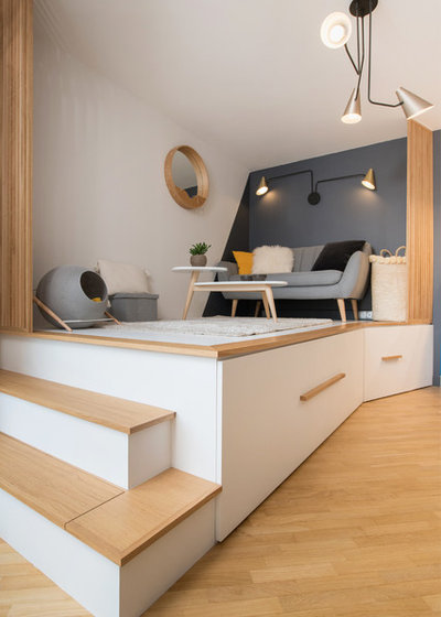 Modern Wohnbereich by ATMOSPHÈRES DESIGN STUDIO