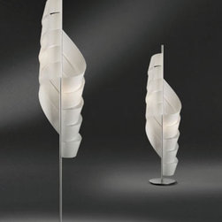 Gilda Floor Lamp By Modiss Lighting - Floor Lamps