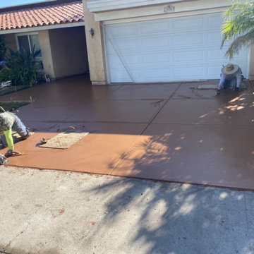 Driveway with stamp concrete