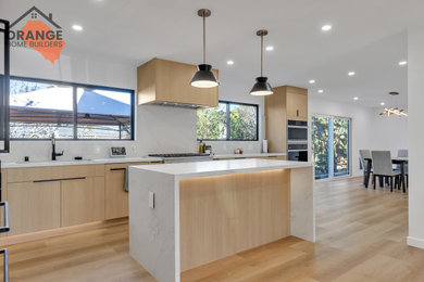 Kitchen photo in Orange County