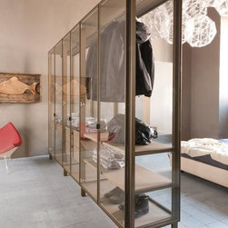 CLOSETS - Bedroom Furniture