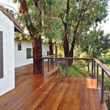 San Marcos, CA: Bronze Aluminum Posts & Support for Customer-Supplied Top Rail