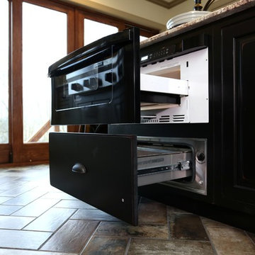 Landis Cus. Cab. & Woodworking - PEAK Achievement Awards - Best Kitchcen 100+