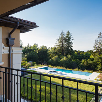 Clean and Open In Los Altos Hills