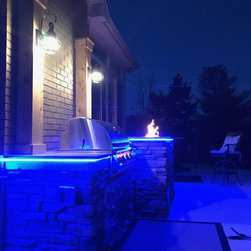 Lake Forest  outdoor kitchen - Outdoor Grills