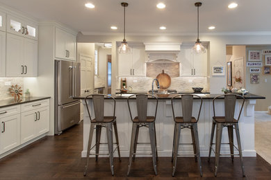 Example of a country kitchen design in Chicago