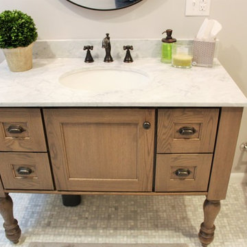 Simple yet elegant trendy guest bath