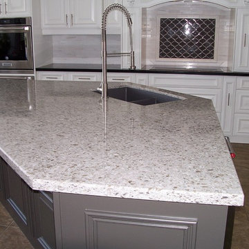 Gourmet Kitchen with Butler Pantry & Writing Desk